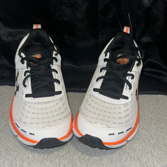 Under Armour White & Orange Athletic Shoes Under Armour Charged Breeze  main image 2